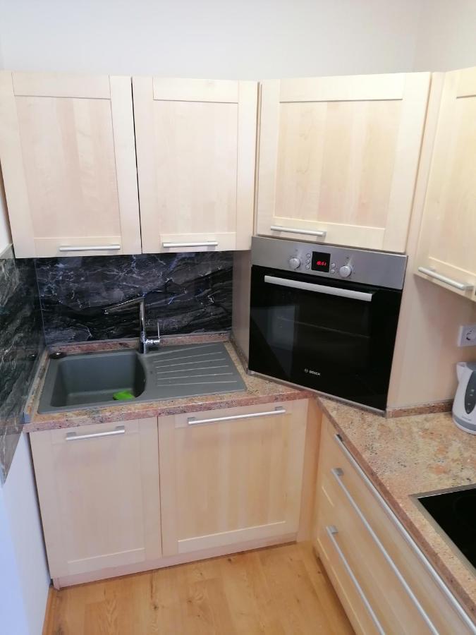 Apartment "B" 50 M From The Beach Ζαντάρ Εξωτερικό φωτογραφία