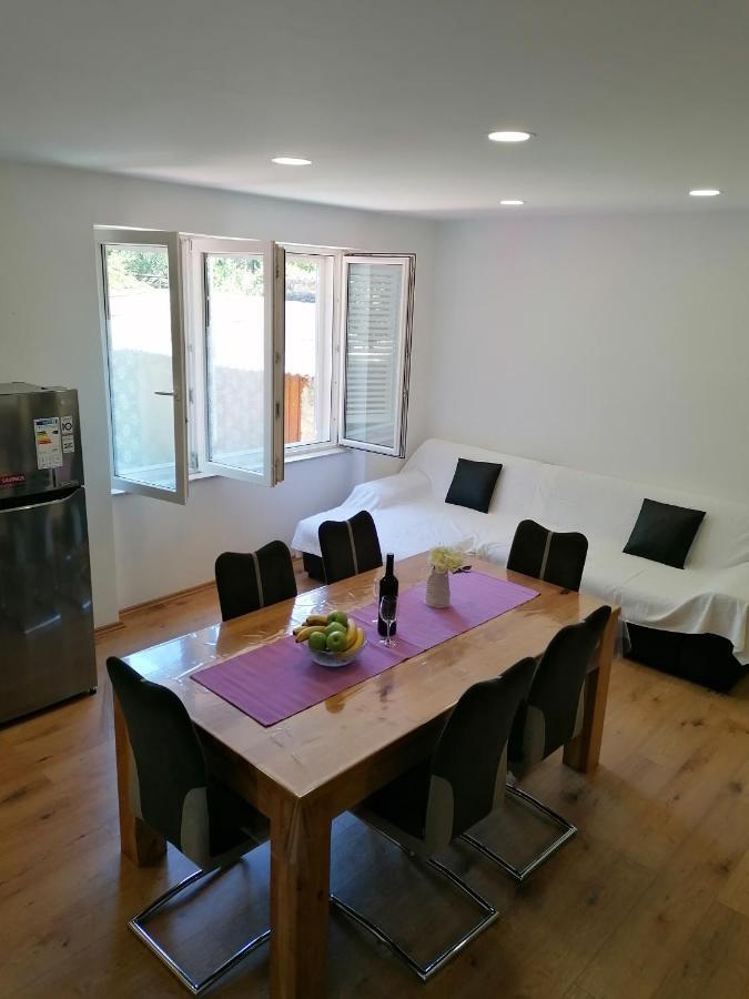 Apartment "B" 50 M From The Beach Ζαντάρ Εξωτερικό φωτογραφία